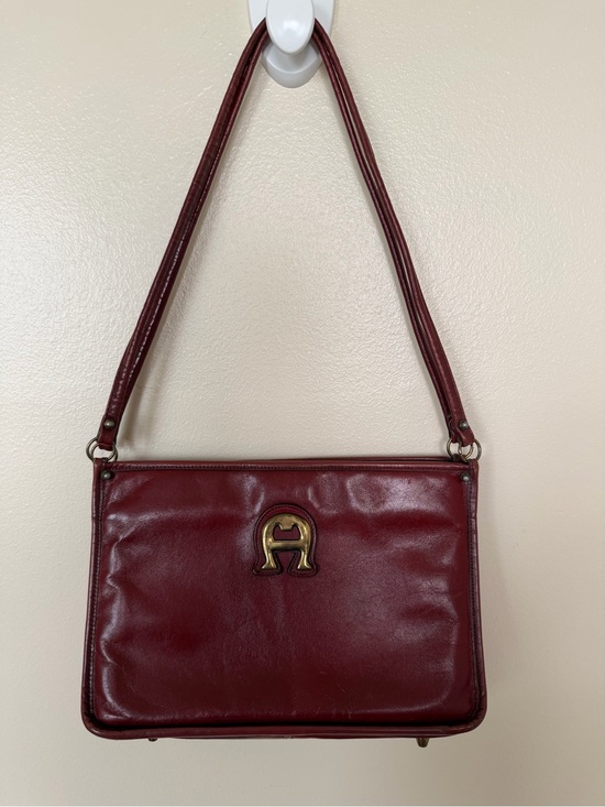 Etienne Aigner Handbags - Vintage Etienne Aigner Classic Dark Burgundy Oxblood Red Leather Shoulder Bag